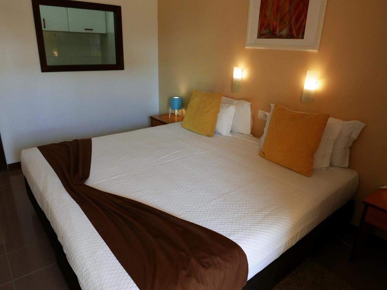 Estoril 7 Aparthotel Exterior photo